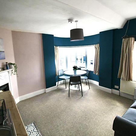 Pier View Studio Apartment カウズ 部屋 写真